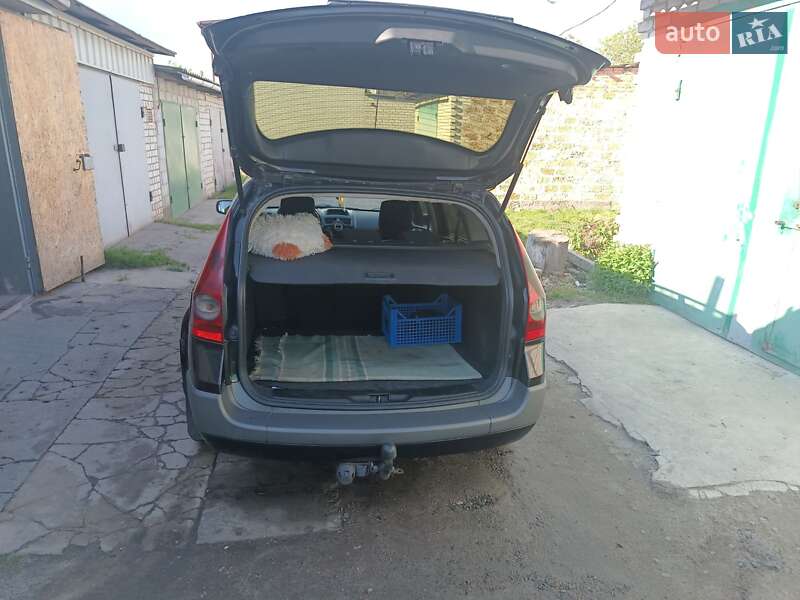 Универсал Renault Megane 2005 в Казатине