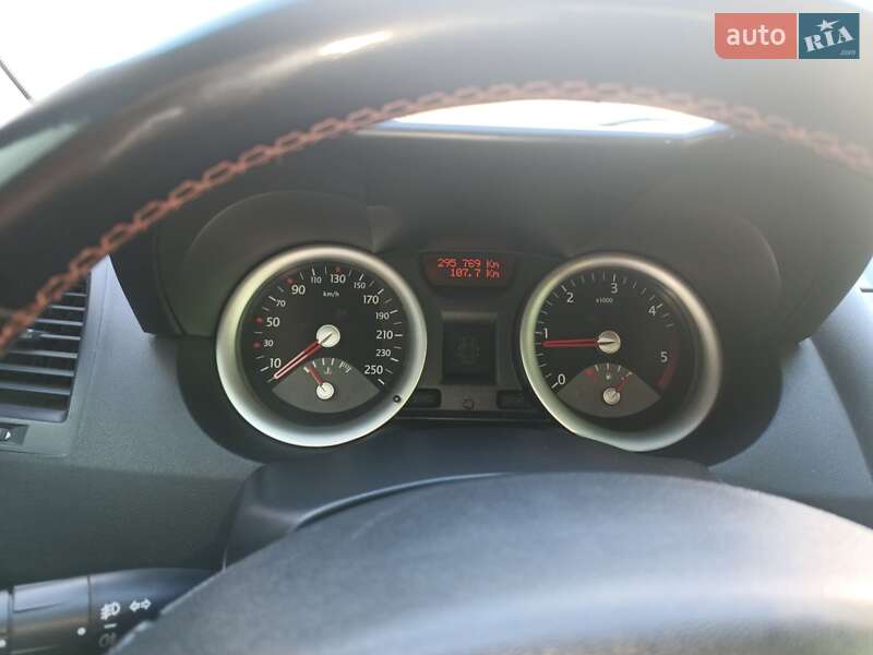 Универсал Renault Megane 2005 в Казатине