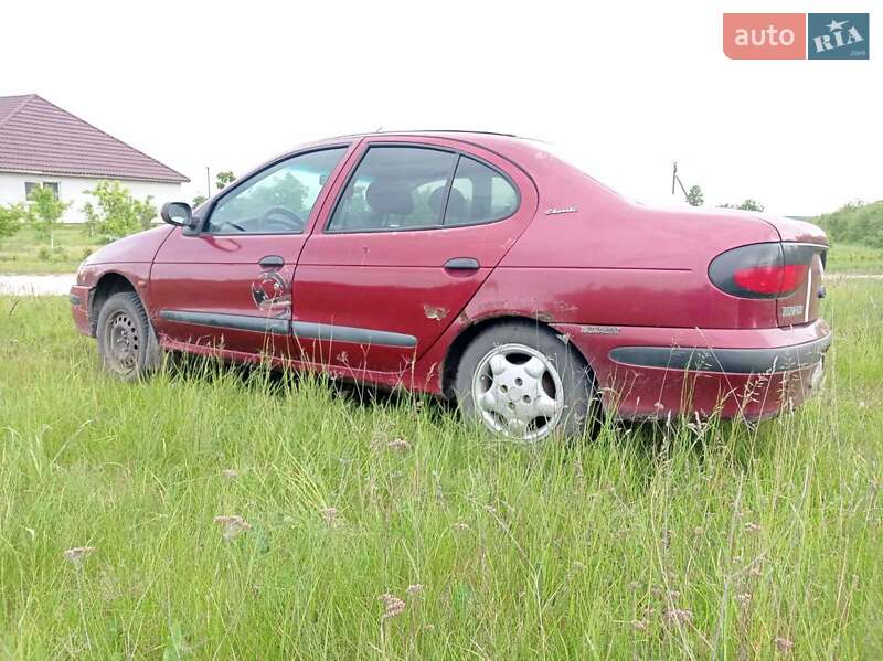 Седан Renault Megane 1998 в Любомле