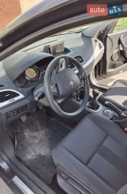 Универсал Renault Megane 2010 в 