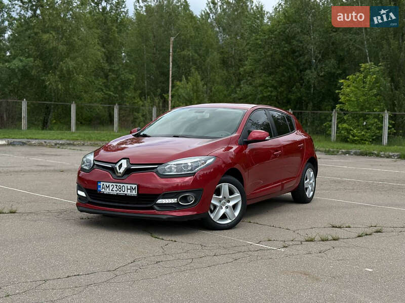 Хэтчбек Renault Megane 2014 в 