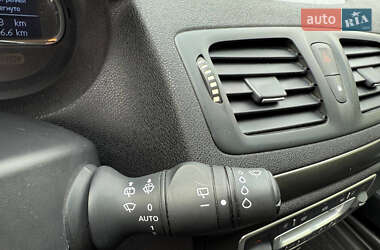 Хэтчбек Renault Megane 2014 в 