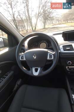 Универсал Renault Megane 2012 в 