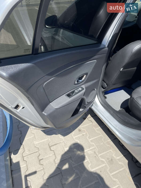 Универсал Renault Megane 2011 в Кривом Роге