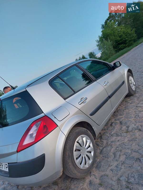 Хэтчбек Renault Megane 2005 в Литине