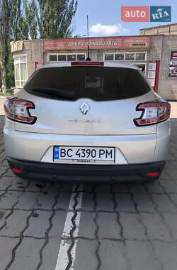 Универсал Renault Megane 2010 в 