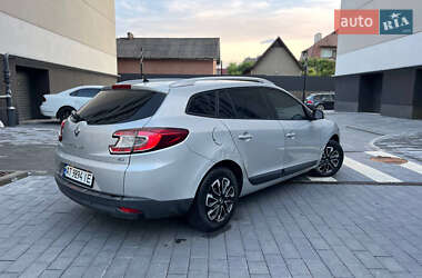 Универсал Renault Megane 2010 в 