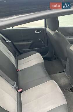 Седан Renault Megane 2006 в 