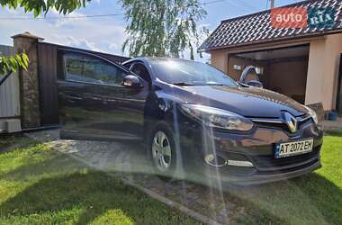 Хэтчбек Renault Megane 2015 в 