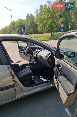 Универсал Renault Megane 2003 в 