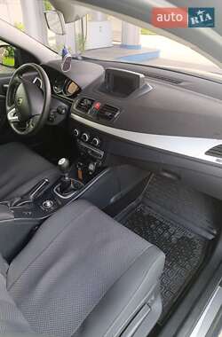 Универсал Renault Megane 2011 в 