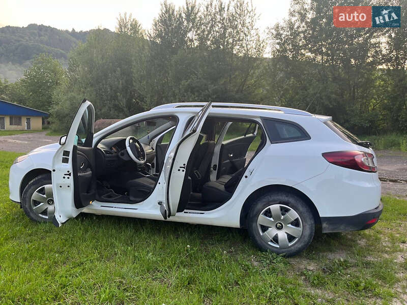 Універсал Renault Megane 2010 в Чорткові