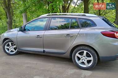 Универсал Renault Megane 2011 в 
