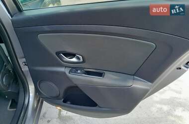 Универсал Renault Megane 2011 в 