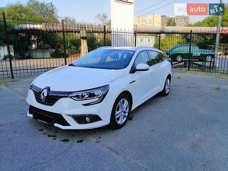 Универсал Renault Megane 2017 в 