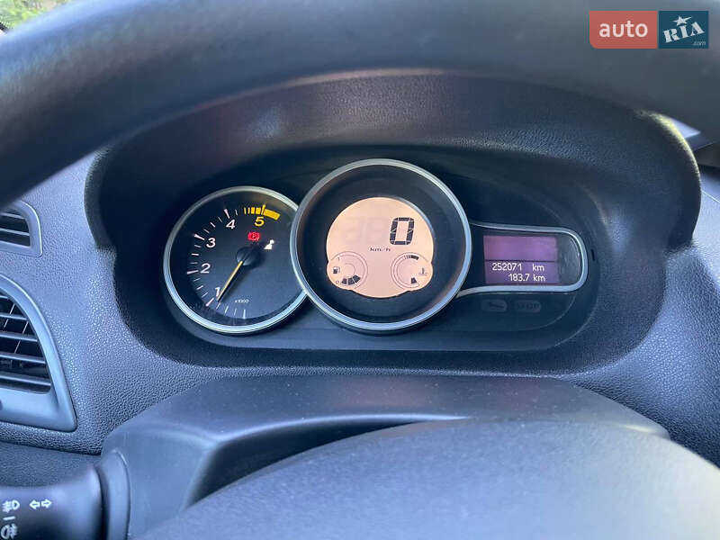 Універсал Renault Megane 2010 в Чернігові