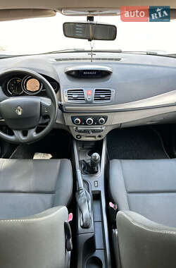 Універсал Renault Megane 2010 в 