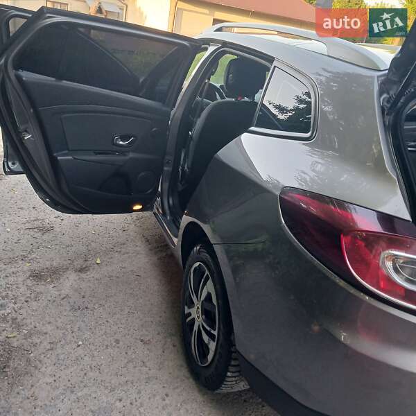 Універсал Renault Megane 2011 в Тернополі