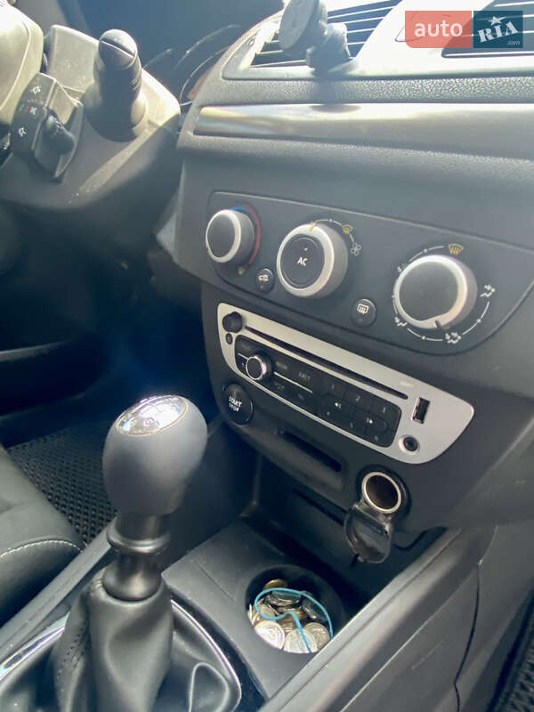 Универсал Renault Megane 2014 в Ровно