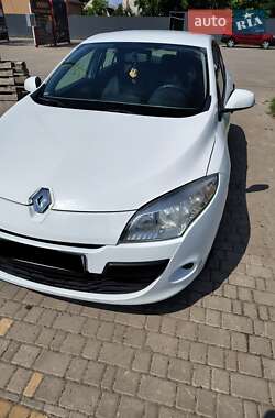 Хетчбек Renault Megane 2011 в Умані