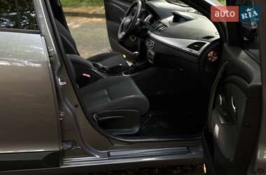 Универсал Renault Megane 2010 в 