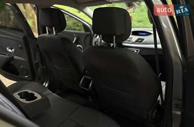 Универсал Renault Megane 2010 в 