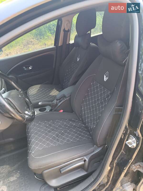 Хетчбек Renault Megane 2014 в П'ятихатках