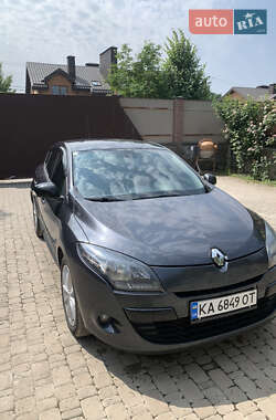 Хэтчбек Renault Megane 2011 в Иванковичах