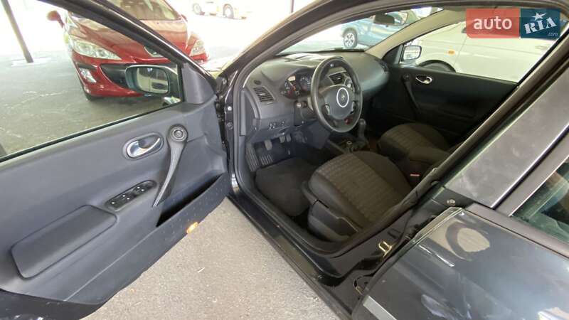 Универсал Renault Megane 2006 в Каменском