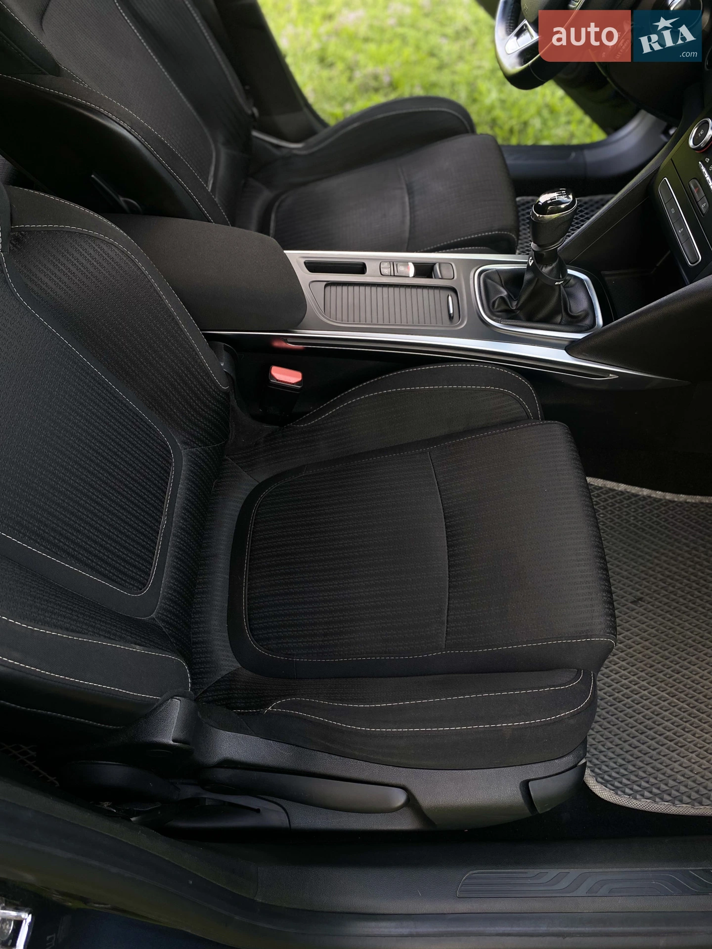 2017 Renault Megane - мініатюра 32