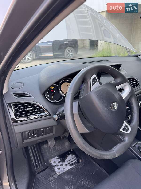 Хетчбек Renault Megane 2012 в Кам'янець-Подільському