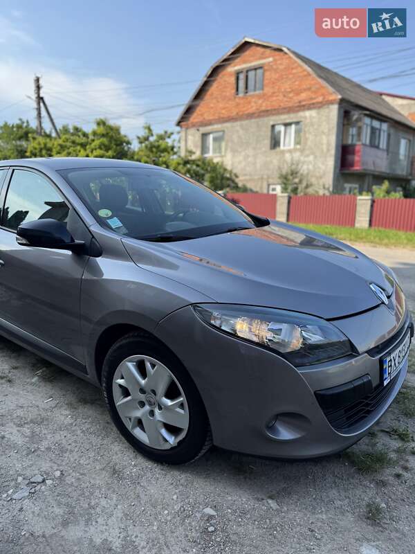 Хетчбек Renault Megane 2012 в Кам'янець-Подільському