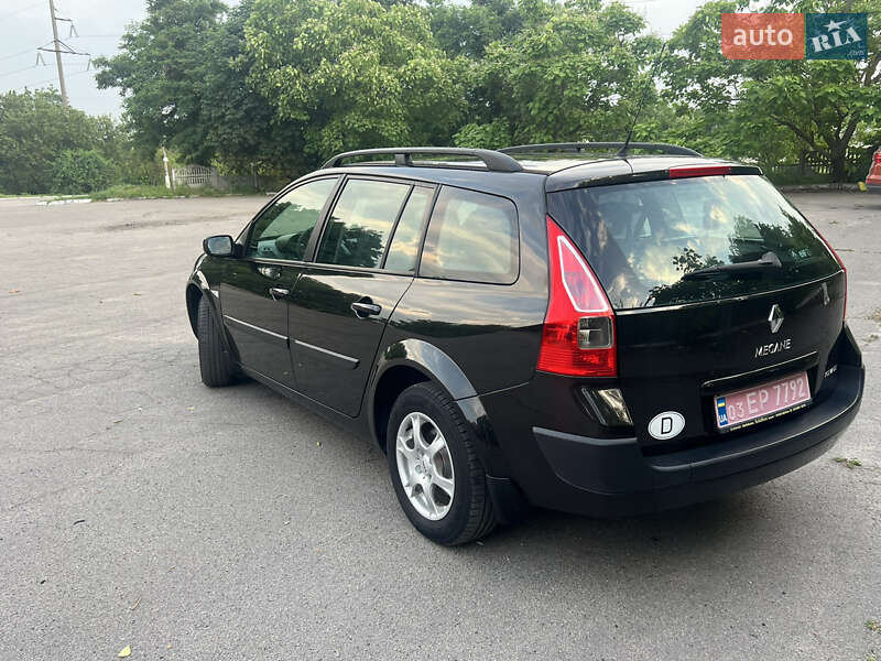 Универсал Renault Megane 2005 в Хороле