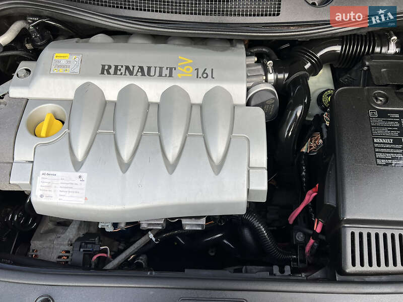 Универсал Renault Megane 2005 в Хороле