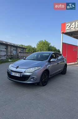 Хэтчбек Renault Megane 2010 в Калуше