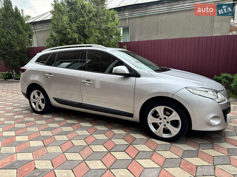 Универсал Renault Megane 2011 в Котельве