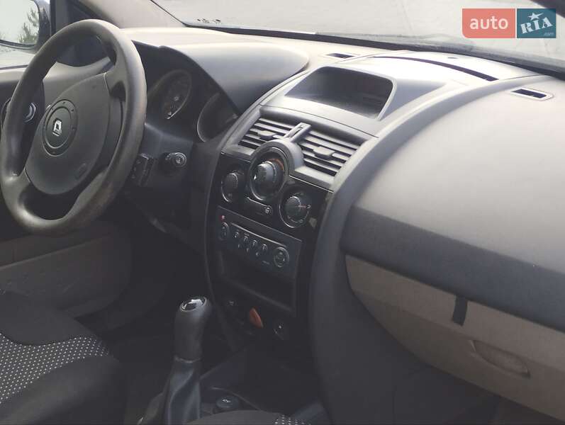 Хэтчбек Renault Megane 2003 в Луцке