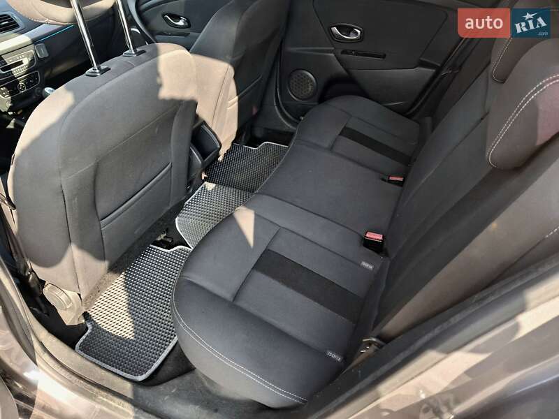 Універсал Renault Megane 2010 в Южноукраїнську