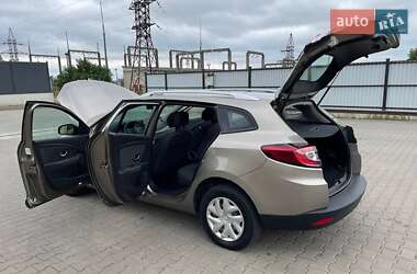Универсал Renault Megane 2012 в 