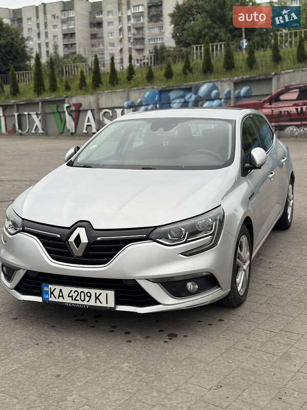 Хетчбек Renault Megane 2017 в Дрогобичі фото 9 Хетчбек Renault Megane 2017 в Дрогобичі