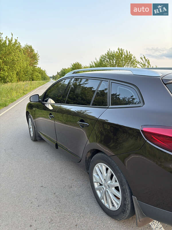 Універсал Renault Megane 2013 в Любарі