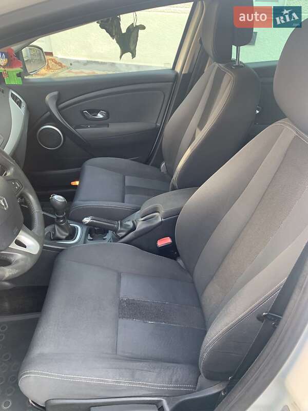 Универсал Renault Megane 2010 в Ивано-Франковске