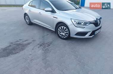 Седан Renault Megane 2017 в Виннице