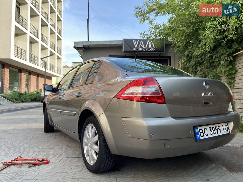 Седан Renault Megane 2008 в Львове