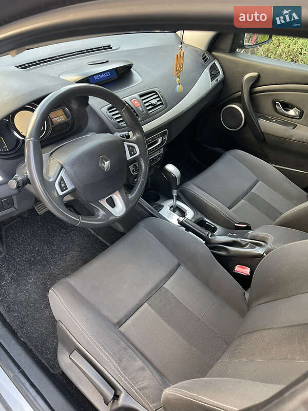 Хэтчбек Renault Megane 2011 в Львове