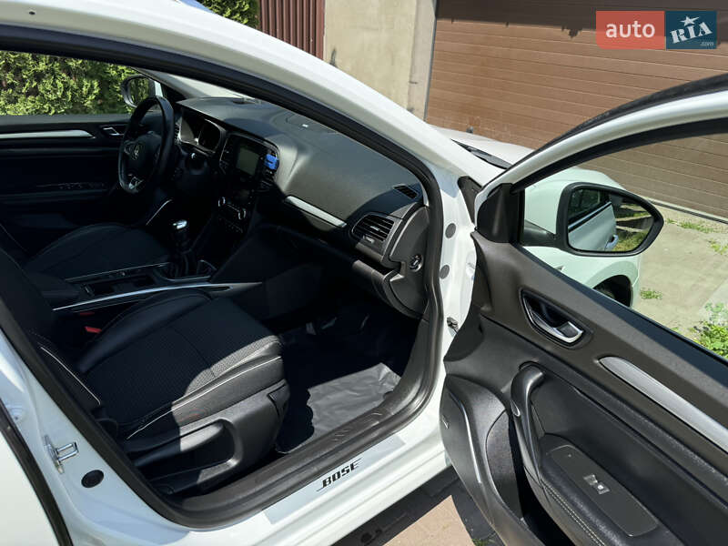 Универсал Renault Megane 2017 в Луцке