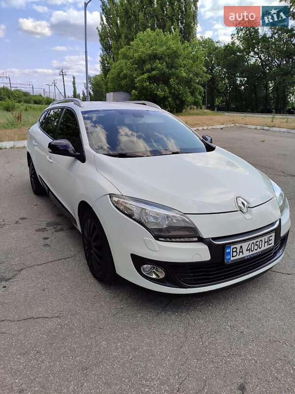 Универсал Renault Megane 2013 в Кривом Роге фото 7 Универсал Renault Megane 2013 в Кривом Роге