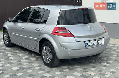Хэтчбек Renault Megane 2007 в 