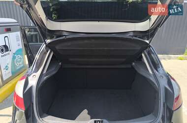 Хэтчбек Renault Megane 2009 в 
