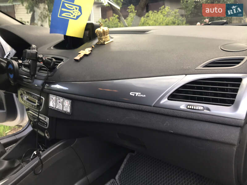 Универсал Renault Megane 2011 в Любаре